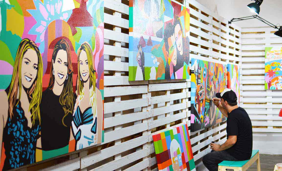 Pop Artist Lobo